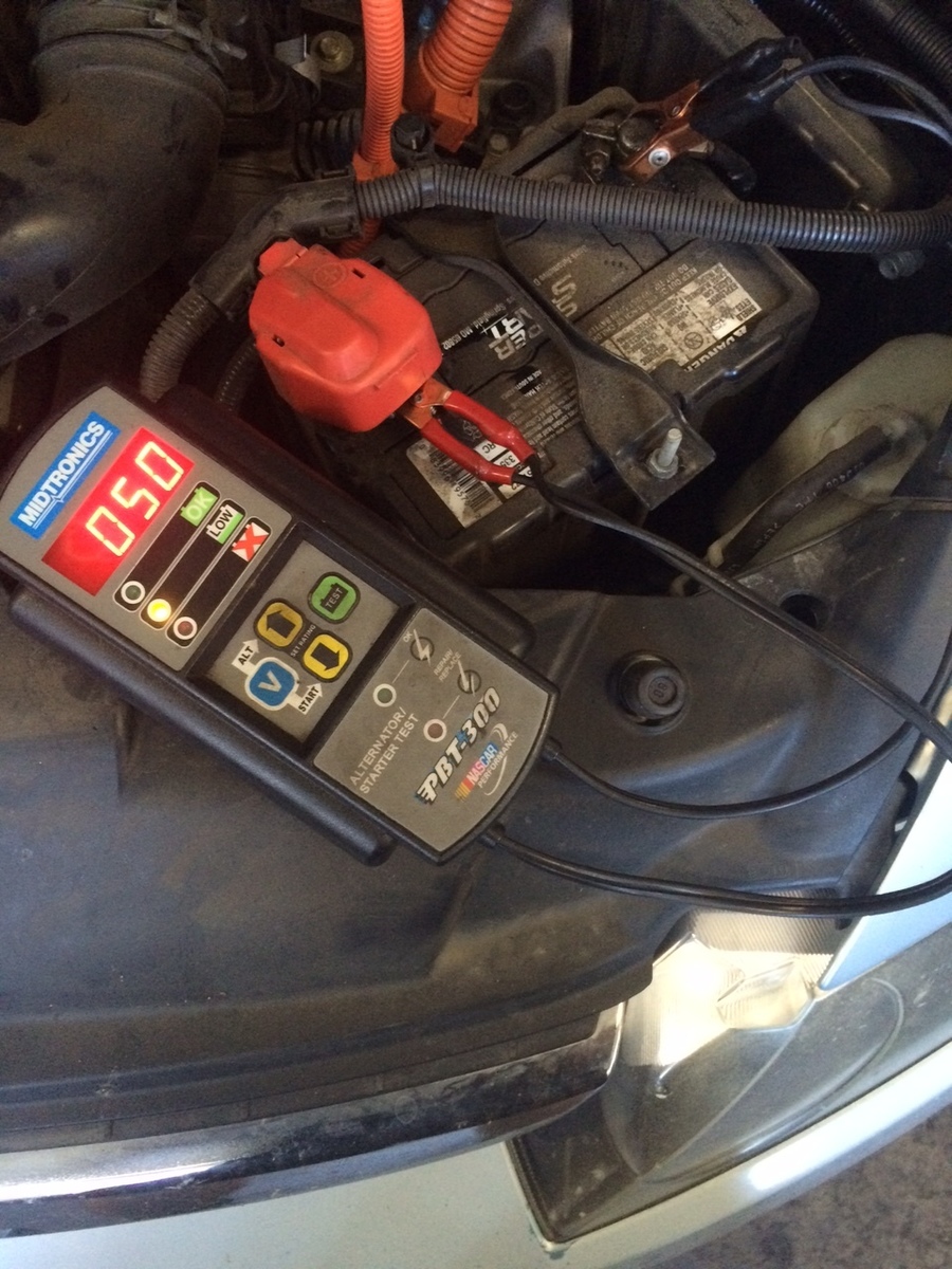 Replacement IMA hybrid battery installed in the 2006 Honda Civic Hybrid